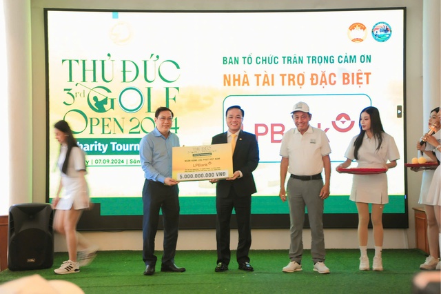 Quyên góp từ thiện hơn 40 tỉ đồng tại Giải Golf Thủ Đức Open 2024- Ảnh 3.