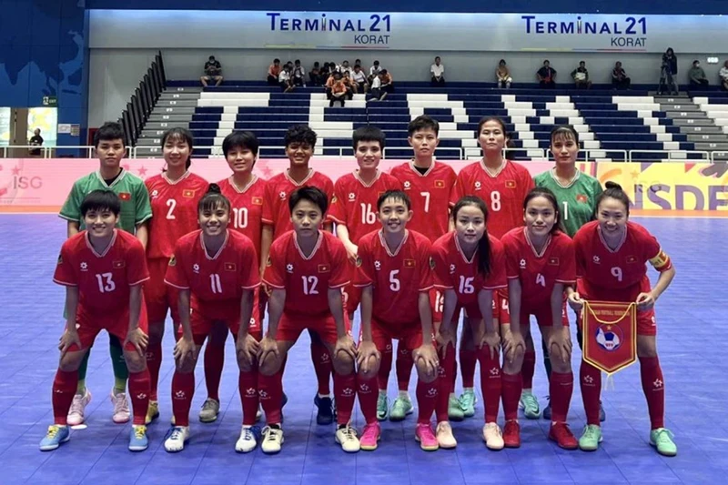 Các nữ tuyển thủ futsal Việt Nam tham dự giải đấu. (Ảnh: VFF)