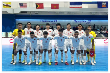 Các tuyển thủ futsal Việt Nam tham dự giải đấu